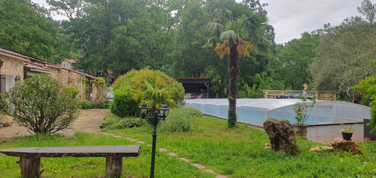 Villa Eden Vert Фаянс Экстерьер фото